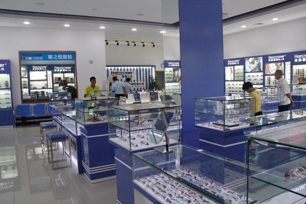开一家眼镜店大约需要多少资金？