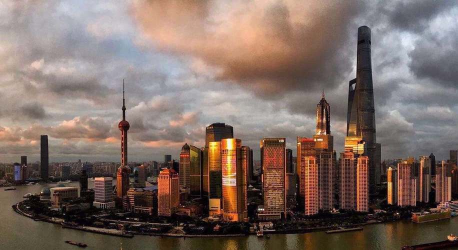 上海陆家嘴25号发生什么？