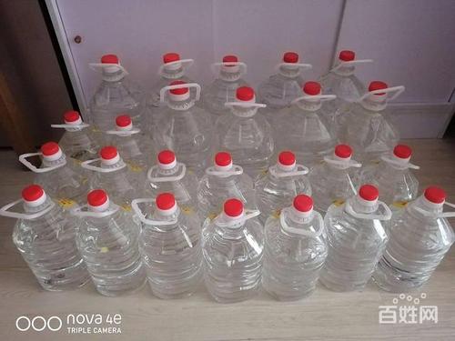 我是做散白酒的，在小区里，想问下，怎么打开市场，现在买的人少。