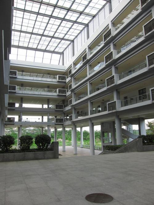 东莞理工学院论坛的7栋空间