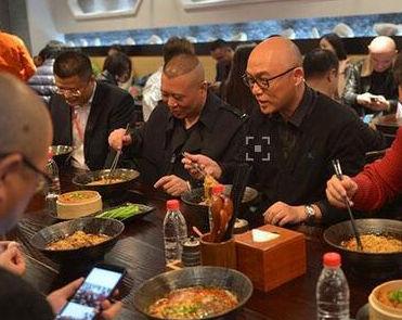 主持人孟非，他的孟非的小面可以加盟吗？加盟电话多少？求大家帮忙了