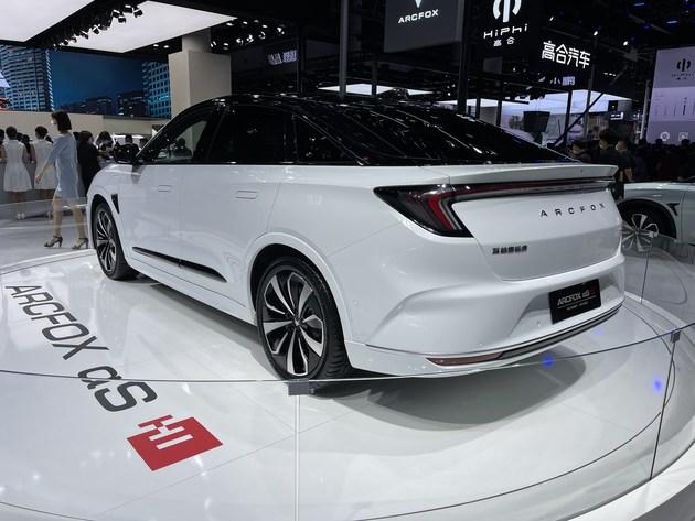 2021年广州车展新能源轿车篇：智己L7、哪吒S、极狐阿尔法S 华为HI
