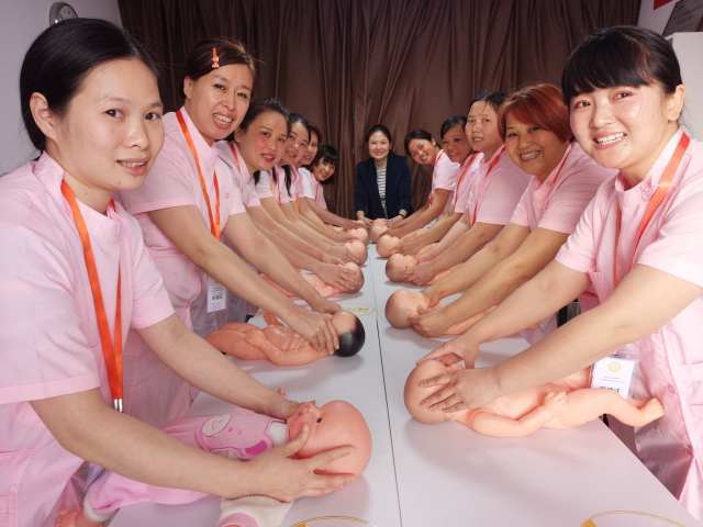 广州月嫂培训班多少学费？上多久课呢？