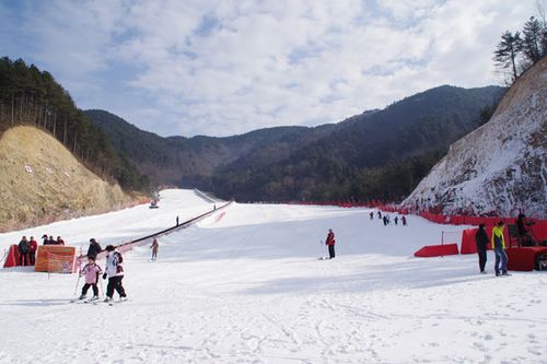 杭州临安大明山滑雪场详情