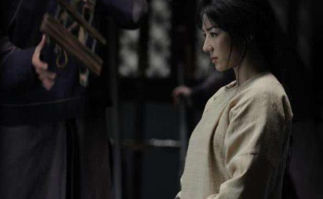 中年女子割下双亲头颅，古代执行砍头的人叫什么