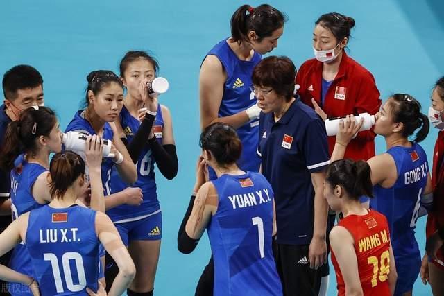 中国女排今天几点比赛直播