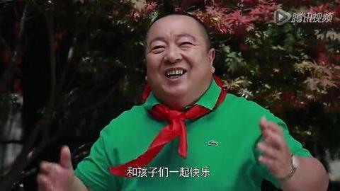还记得“大风车”里的董浩叔叔吗？退休后，在农村怎样了？
