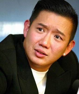 杜文泽为什么要骂大陆人？