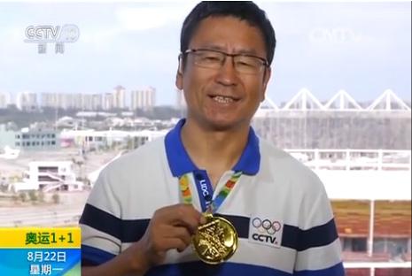 里约奥运会开幕式是白岩松解说的吗