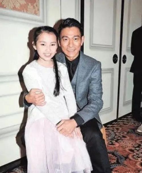 刘德华女儿叫什么名字 刘德华有几个孩子