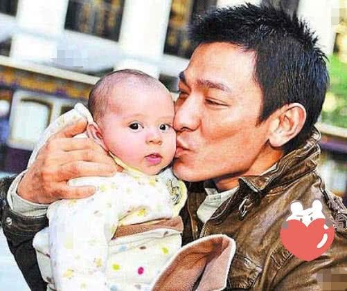 刘德华的孩子继承了他的事业吗？他们的孩子是在干什么呢？