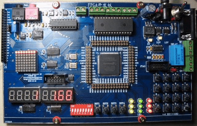 FPGA/CPLD开发软件有哪些？现在国内高校教学多用哪种？常用开发板有哪些？