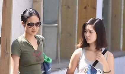 “逆天女主持小les姐”是谁？为什么说她采访性文化节无底线