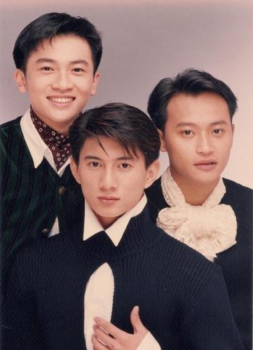 小虎队成员有多少岁