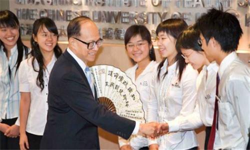 李嘉诚三个孙子名字