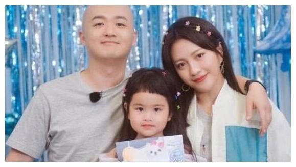 包贝尔女儿，曾经“嫌她丑”，如今她是什么模样呢？