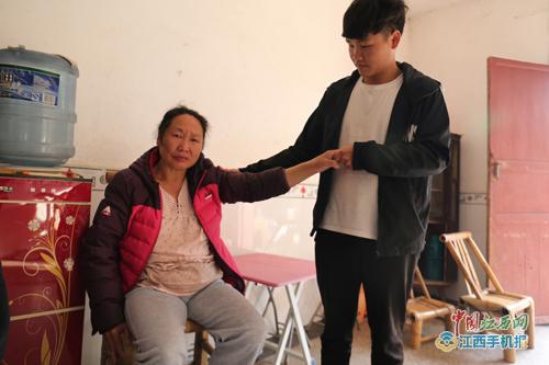 江西萍乡事业单位人员公款泡脚是怎么回事？
