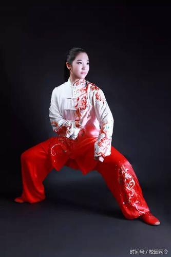 为什么现在练武术的服装都那么难看？？？