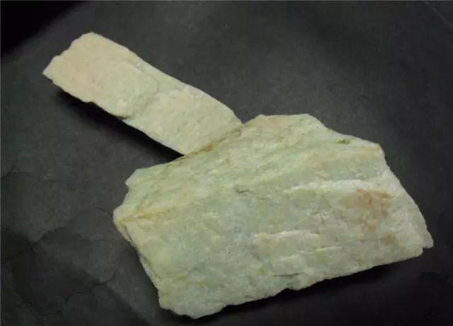 长石（Feldspar）