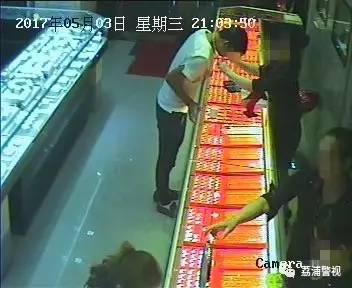 金店老板遭劫杀是怎么回事？
