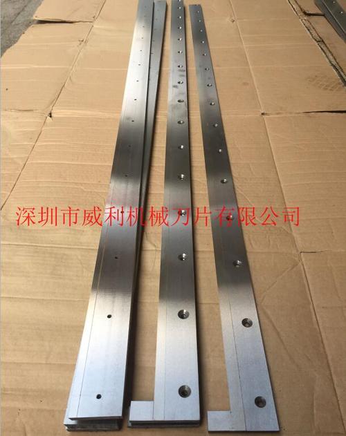 什么刀可以整齐地裁切胶皮和海绵？