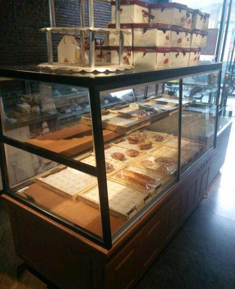 关于面包蛋糕店的设备问题