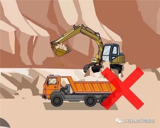 挖掘机矿山作业有哪些安全隐患需要注意？