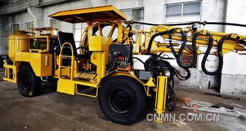 深孔爆破用装药器和装药车，要采取什么安全措施