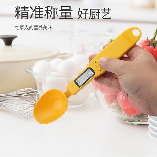 做西点，厨房电子秤和量勺可不可以只买一样呢？厨房秤有什么用？哪些是不用烤箱必备的工具