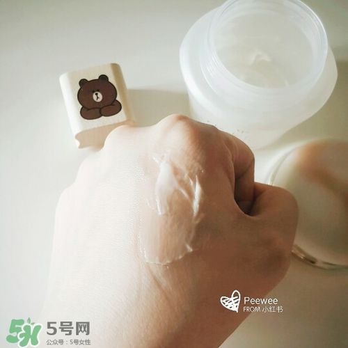 脸部按摩霜用完需要洗掉吗？