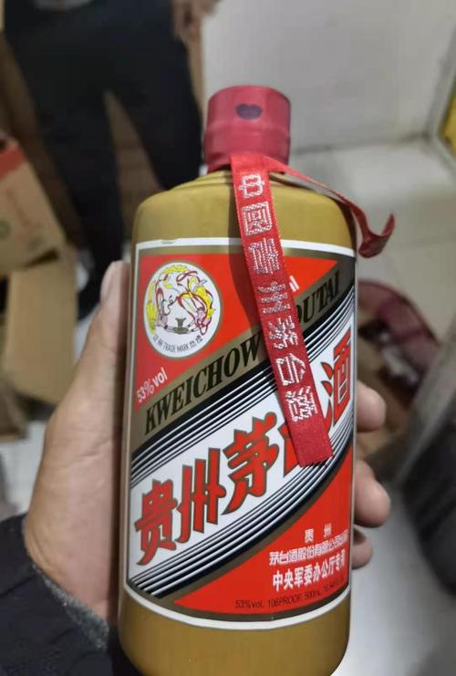飞天茅台酒空瓶回收价格多少钱，茅台酒瓶有人？