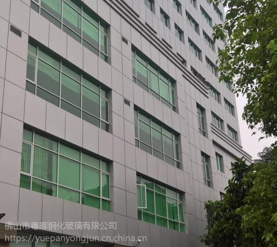 深加工玻璃一般是什么颜色？（有几种颜色，一般是什么颜色为主的？）