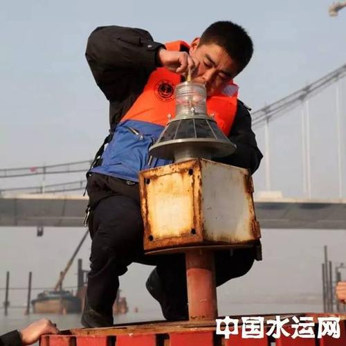 航道局航标员做什么的？