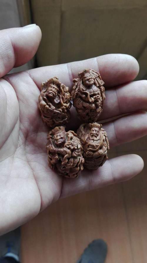 网上购买核雕如何鉴别半手工与纯手工？