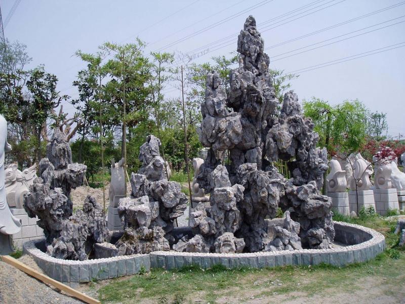 什么是假山