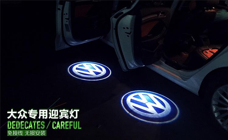 新帕萨特门边内侧灯为什么锁门后还亮