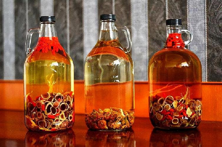 药酒每天适合喝多少