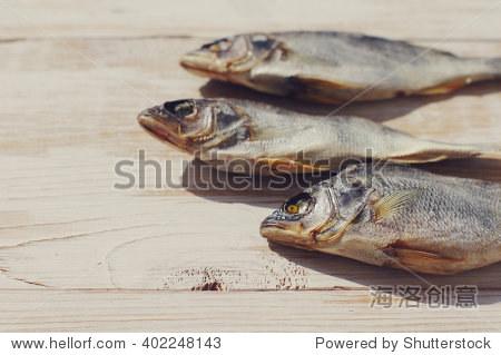 dried fish eggs是什么意思
