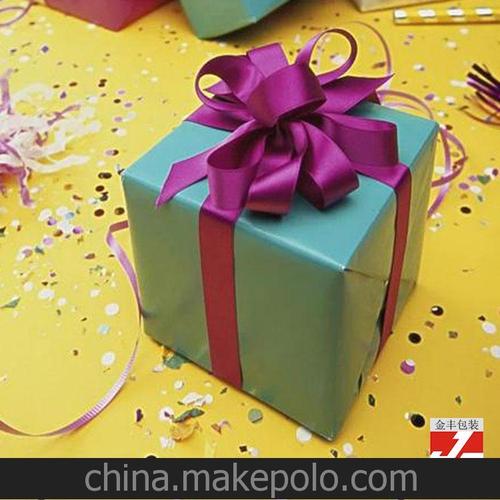 礼品和礼物之间的区别是什么