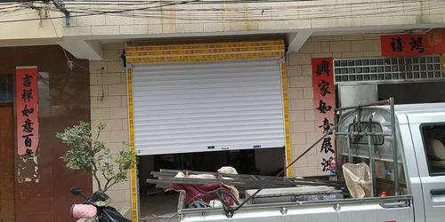 店面的卷闸门如何换锁，去哪里买？自己换会不会很麻烦？