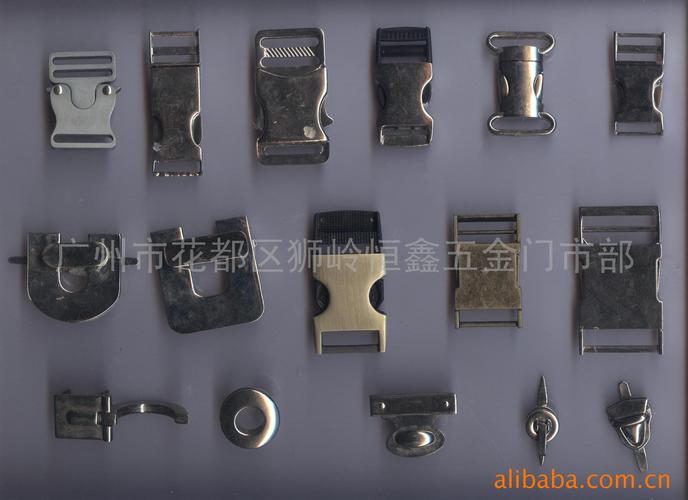
开一家服饰箱包五金厂需要多少钱
