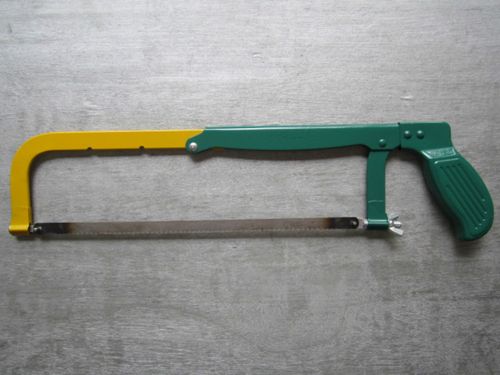 钢锯架的工作原理