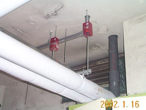 管道固定支架减震器的操作方法有什么？