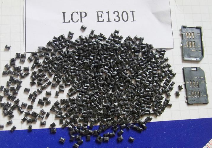 用lcp做的胶芯，经过240的高温炉后，胶芯会起泡，请问什么原因，如何解决.原料都有经过140度烘