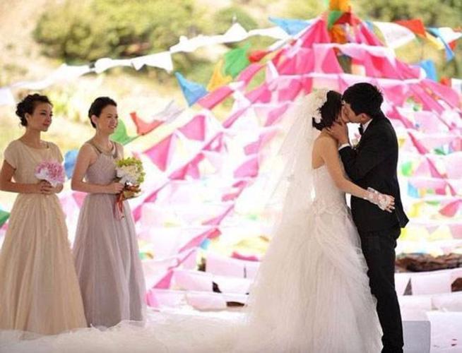 张杰和谢娜结婚，在哪里举行婚礼的啊？