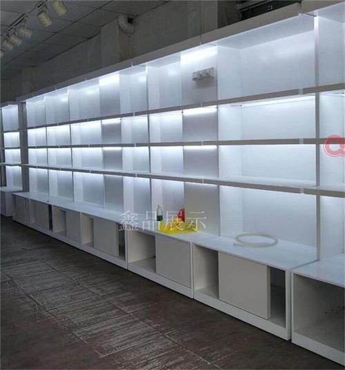 怎样租展柜？