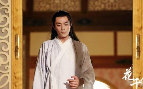 白子画卜元鼎毒已解，他知道毒是怎么解的吗？