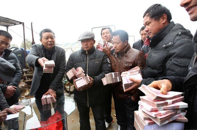 在农村普通农民有多少存款，才算是有钱人呢？