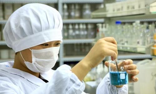 杭州化妆品厂干活累吗