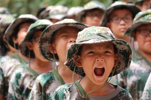 青少年军事拓展主要是培训什么？